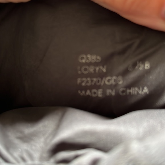 Coach black size 61/2 puffy - Picture 5 of 6